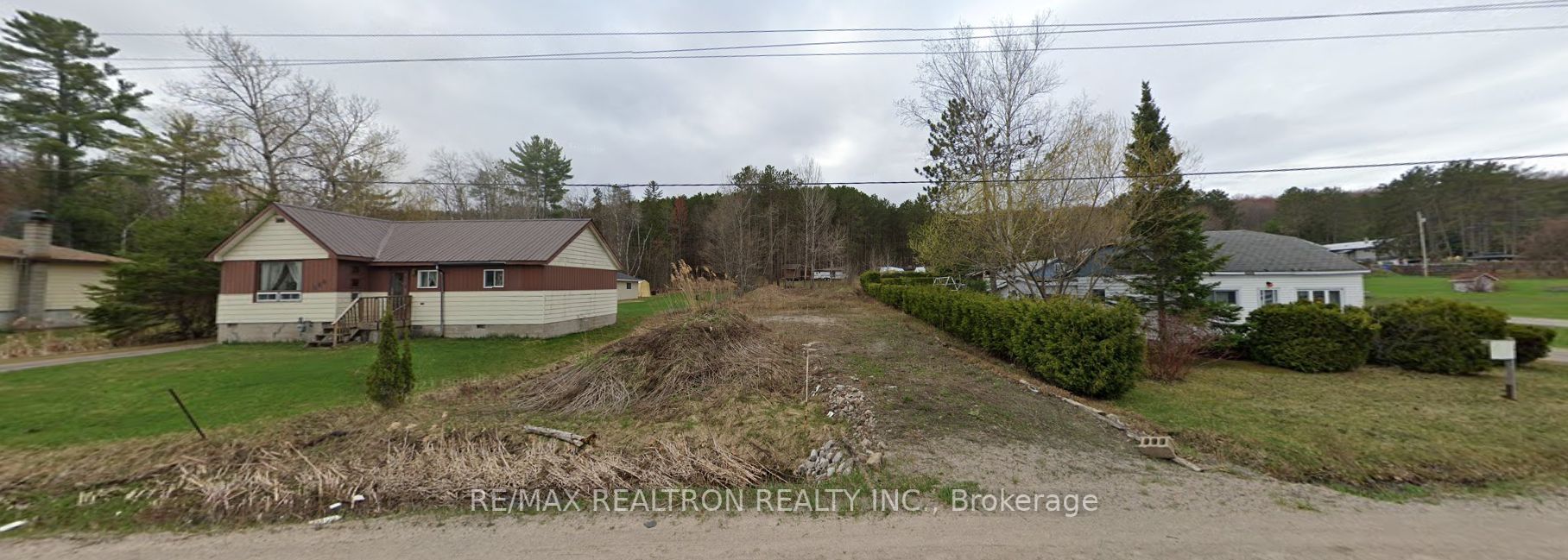 Listing S6037640 - Large Photo # 1