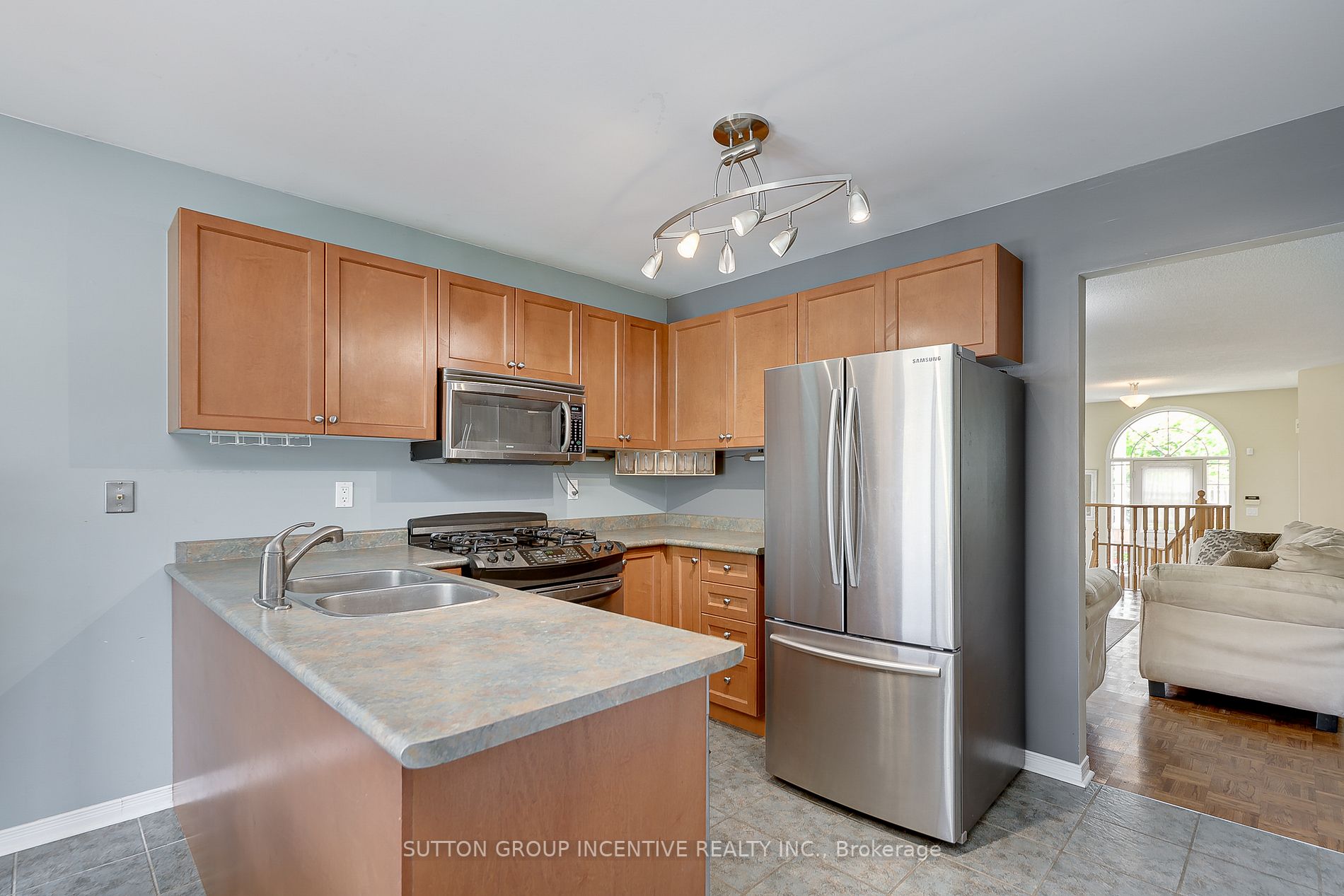 Listing S6041840 - Large Photo # 12