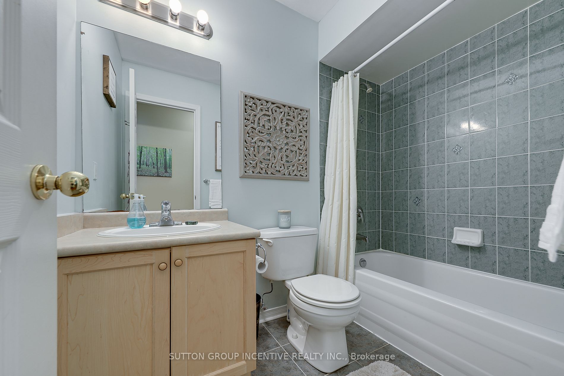 Listing S6041840 - Large Photo # 17