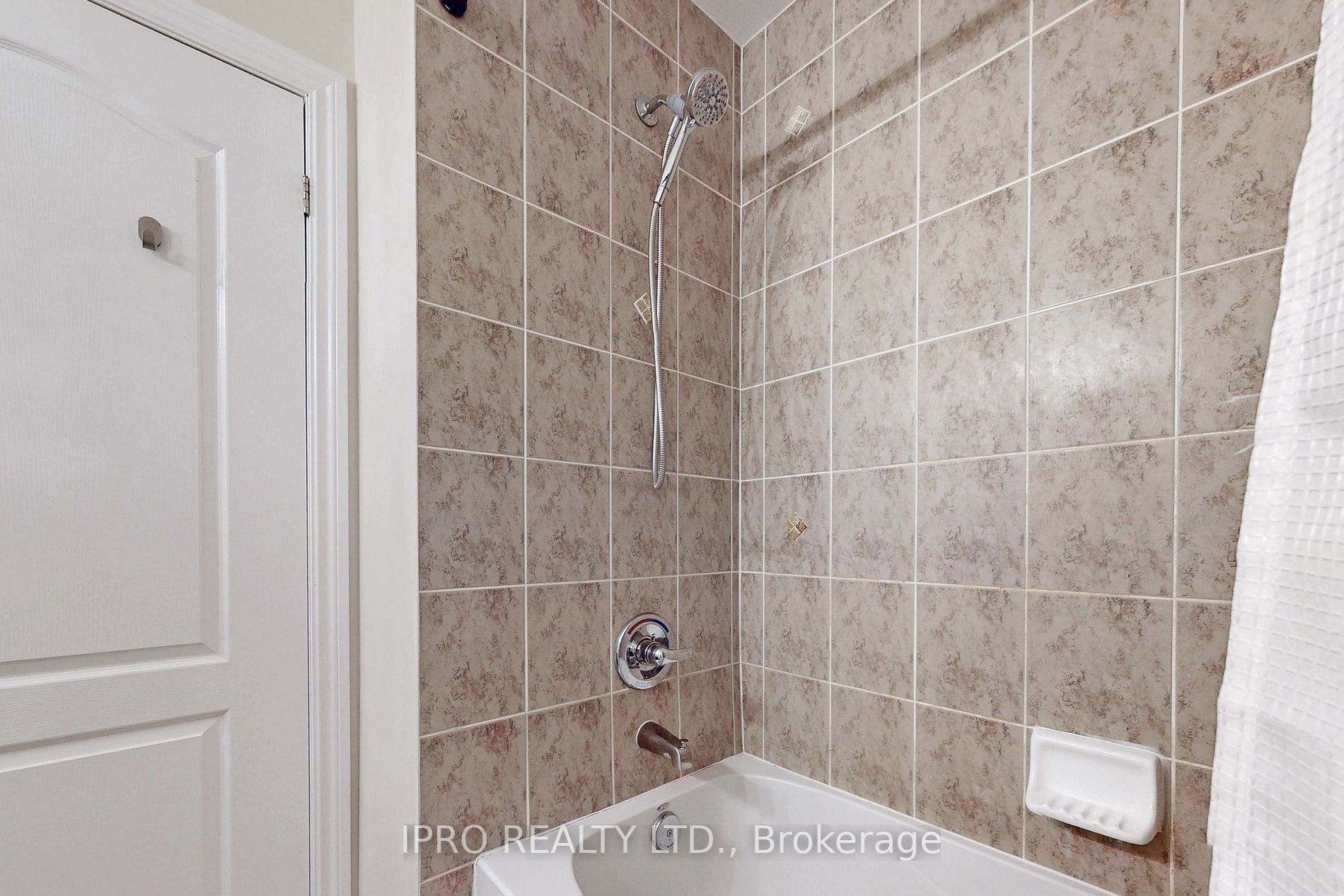 Listing S6043104 - Large Photo # 33