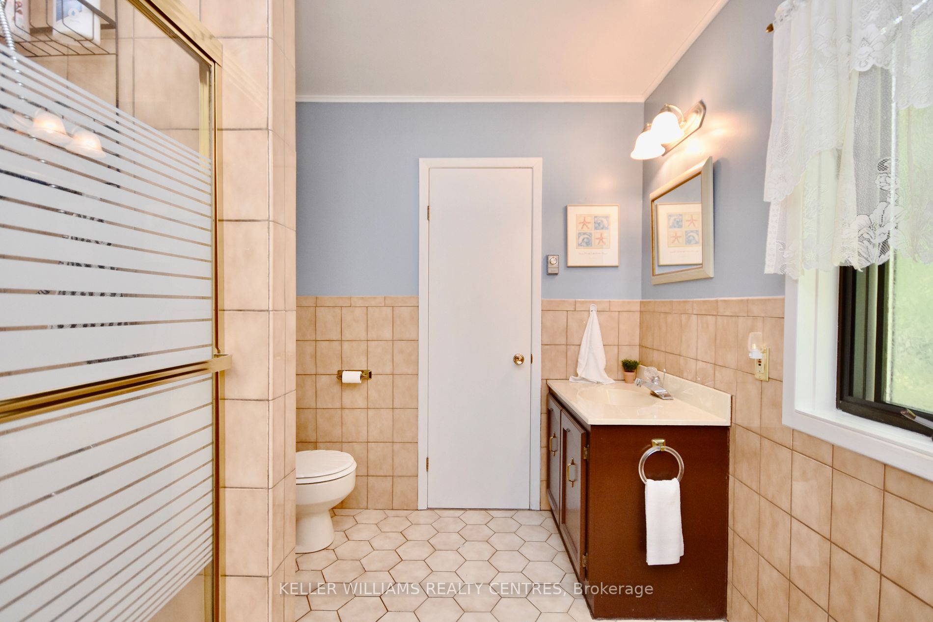 Listing S6043336 - Large Photo # 21
