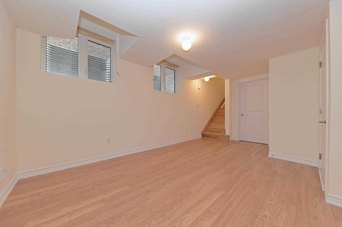 4 Bannister Rd