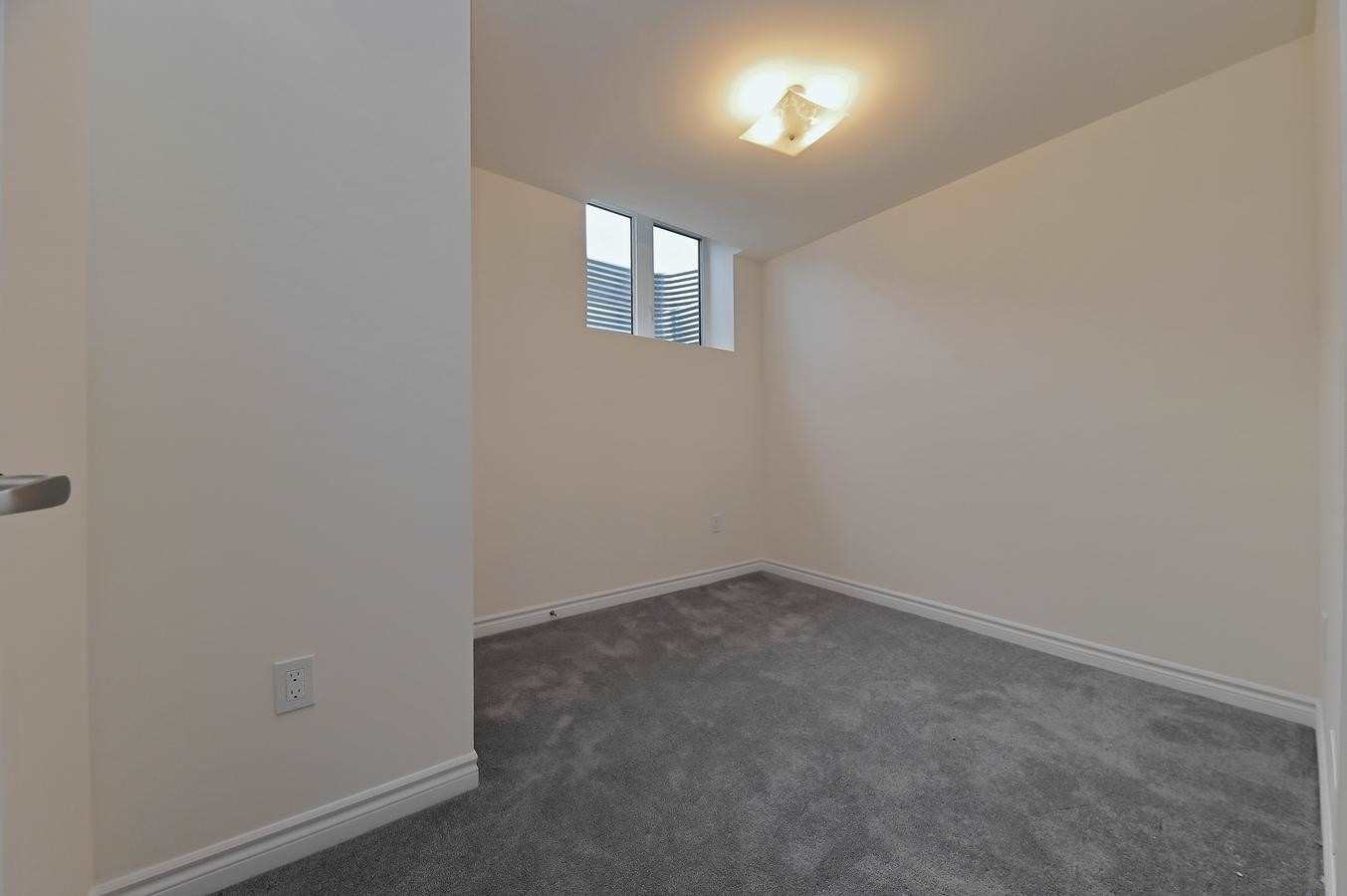 4 Bannister Rd