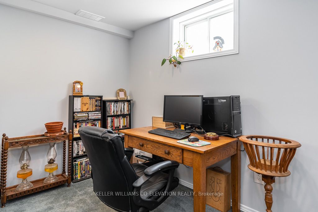 Listing S6045324 - Large Photo # 18