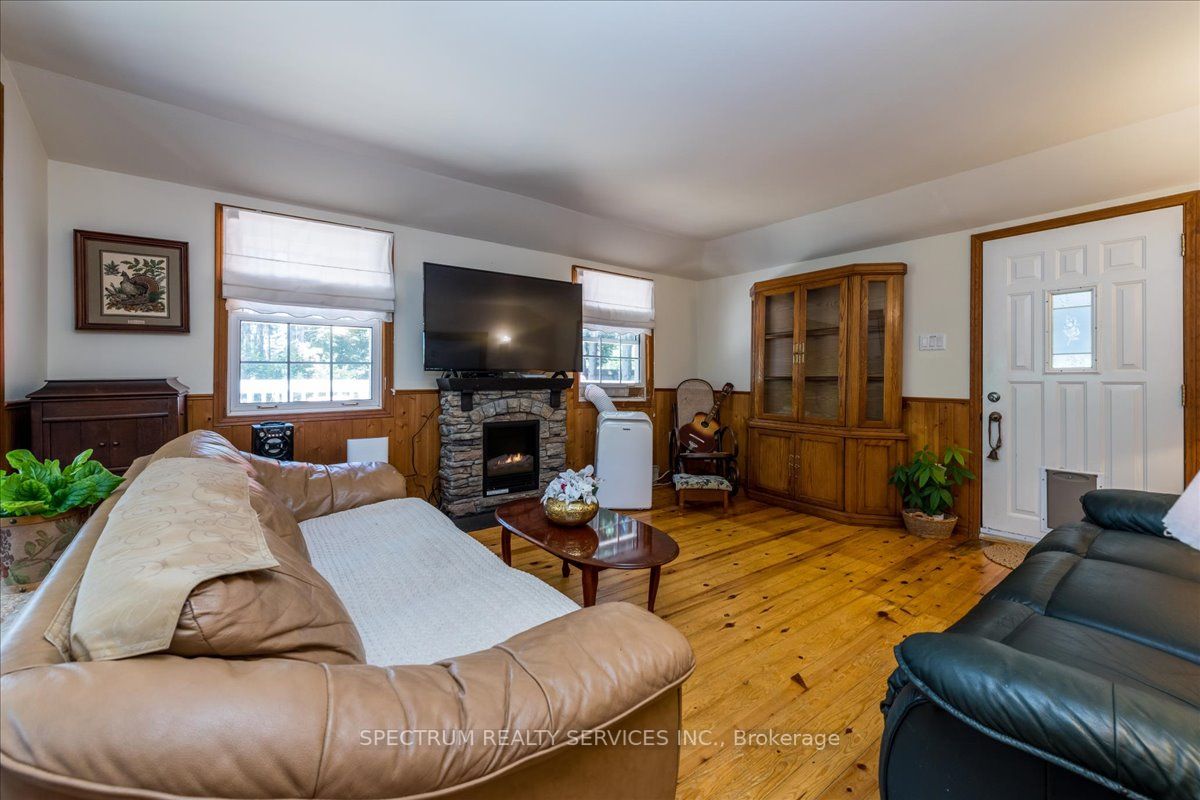 Listing S6046484 - Large Photo # 7