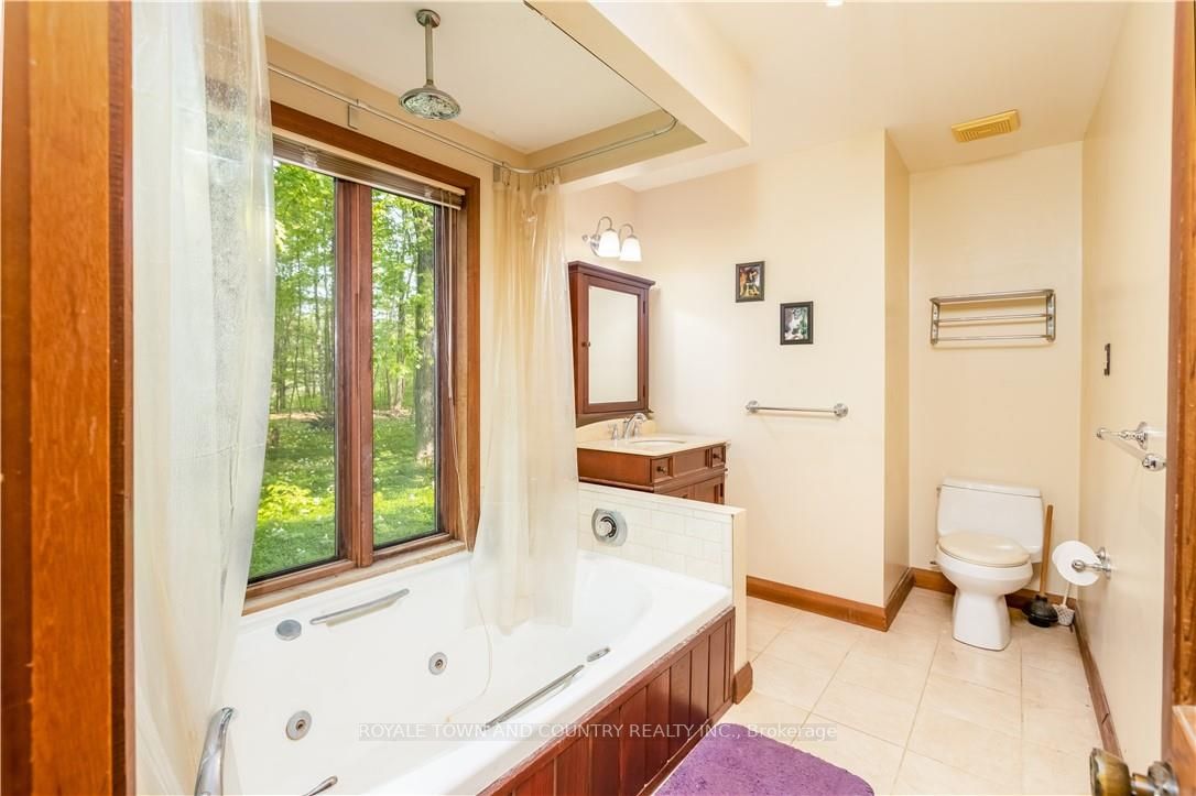 Listing S6046504 - Large Photo # 31