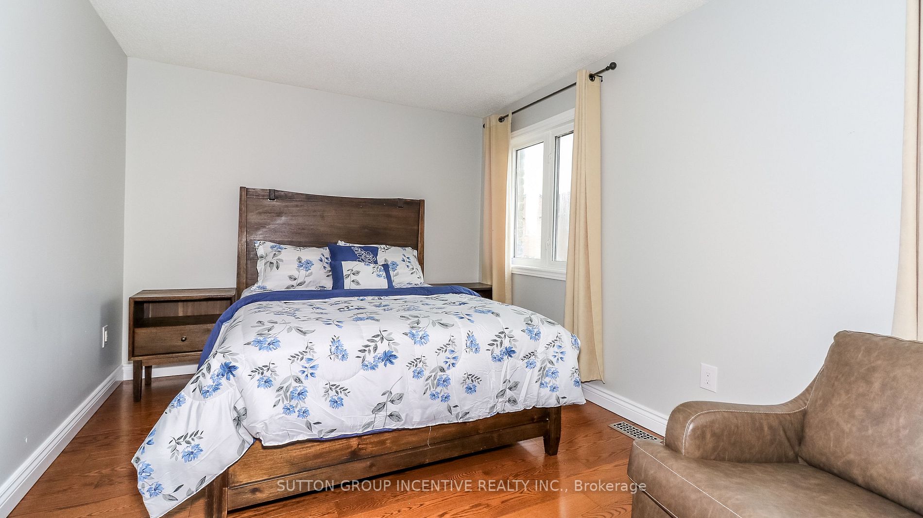Listing S6047844 - Large Photo # 27
