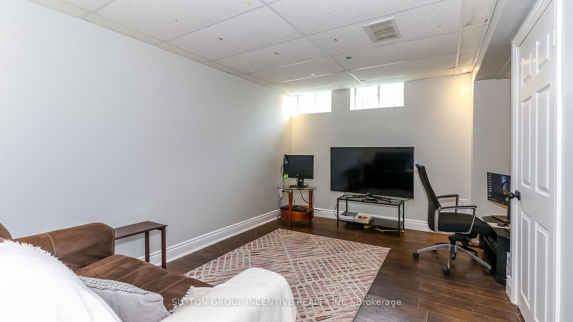 Listing S6047844 - Large Photo # 38
