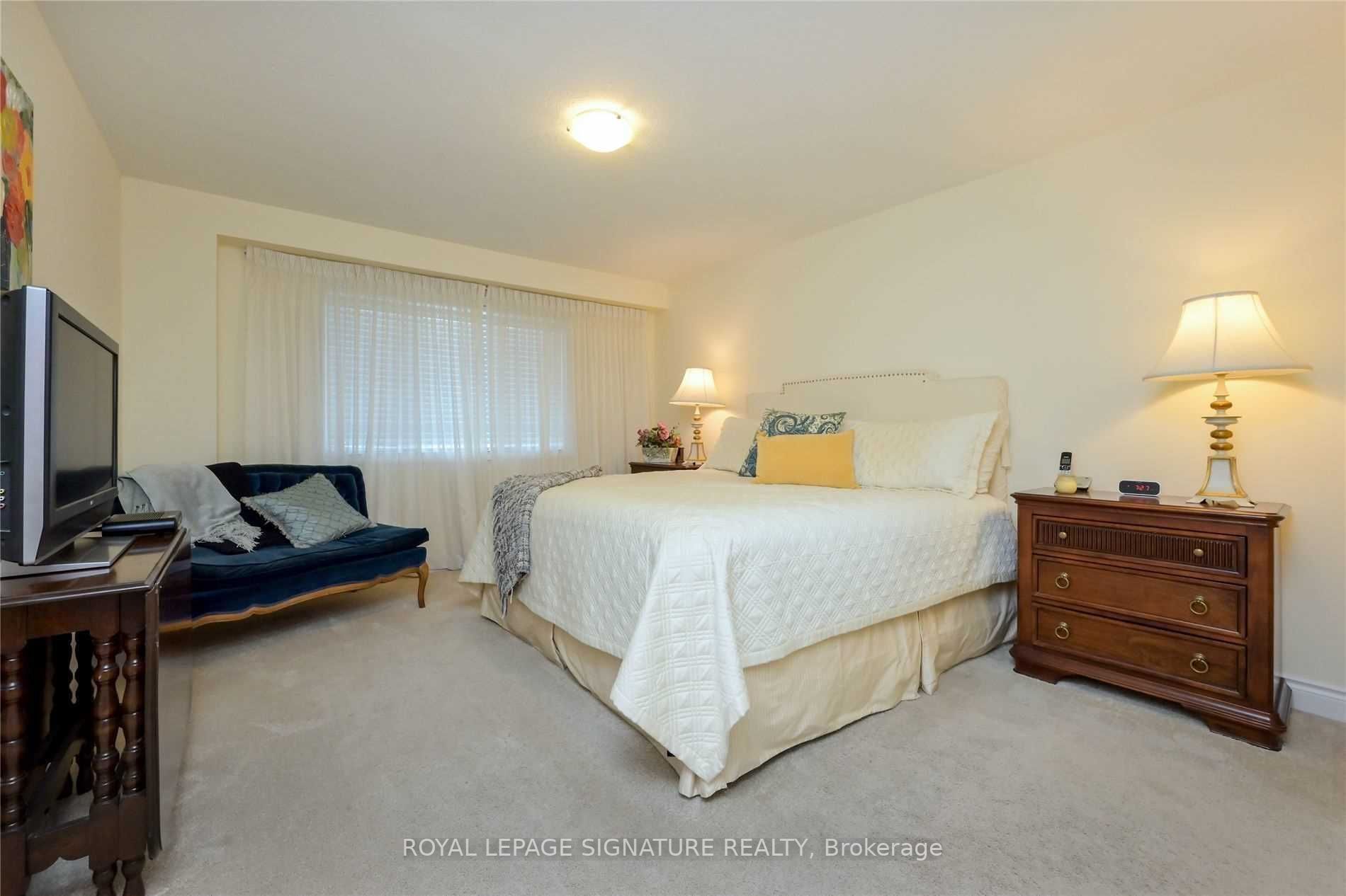 Listing S6047868 - Large Photo # 23