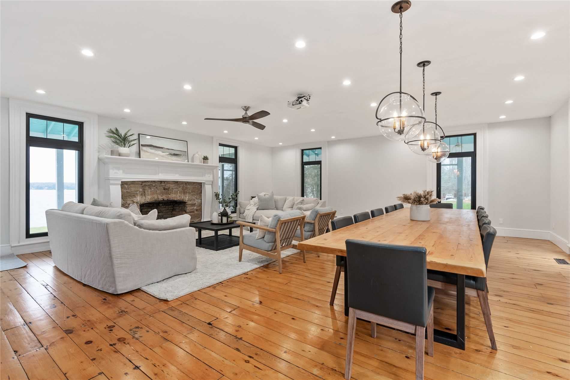 2 Black Forest Lane