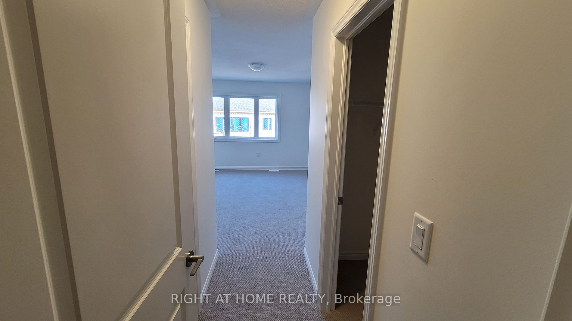 Listing S6048448 - Large Photo # 28