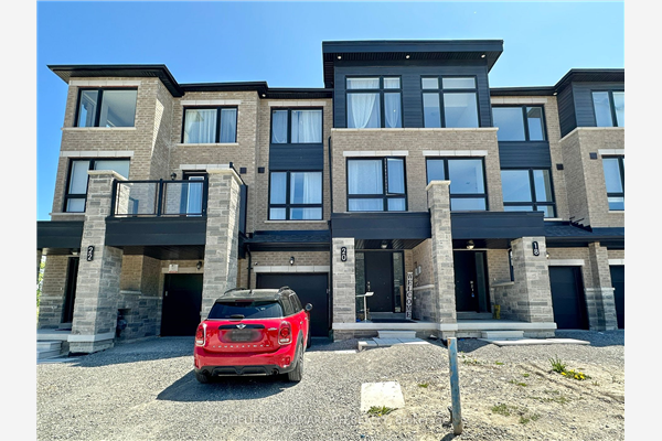 20 Blue Forest Cres, Barrie