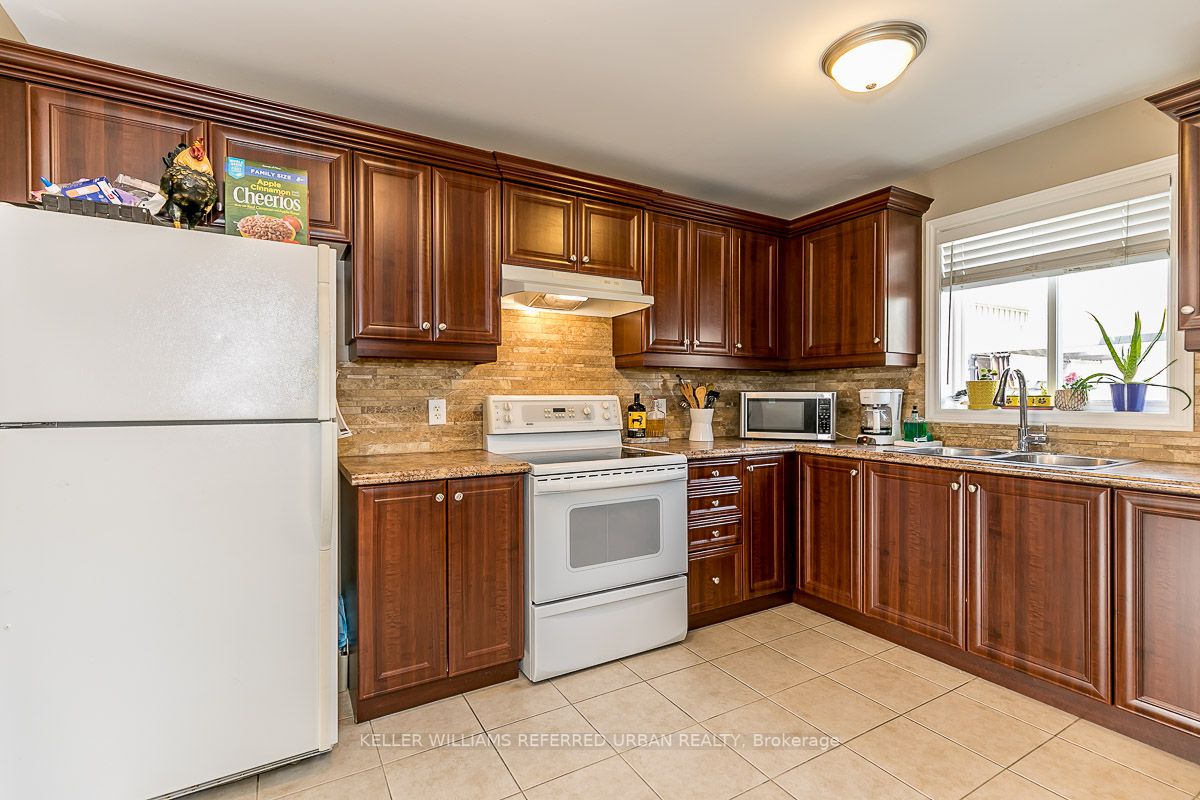 Listing S6049252 - Large Photo # 8