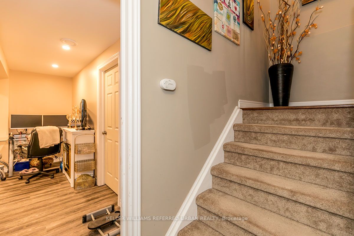 Listing S6049252 - Large Photo # 18