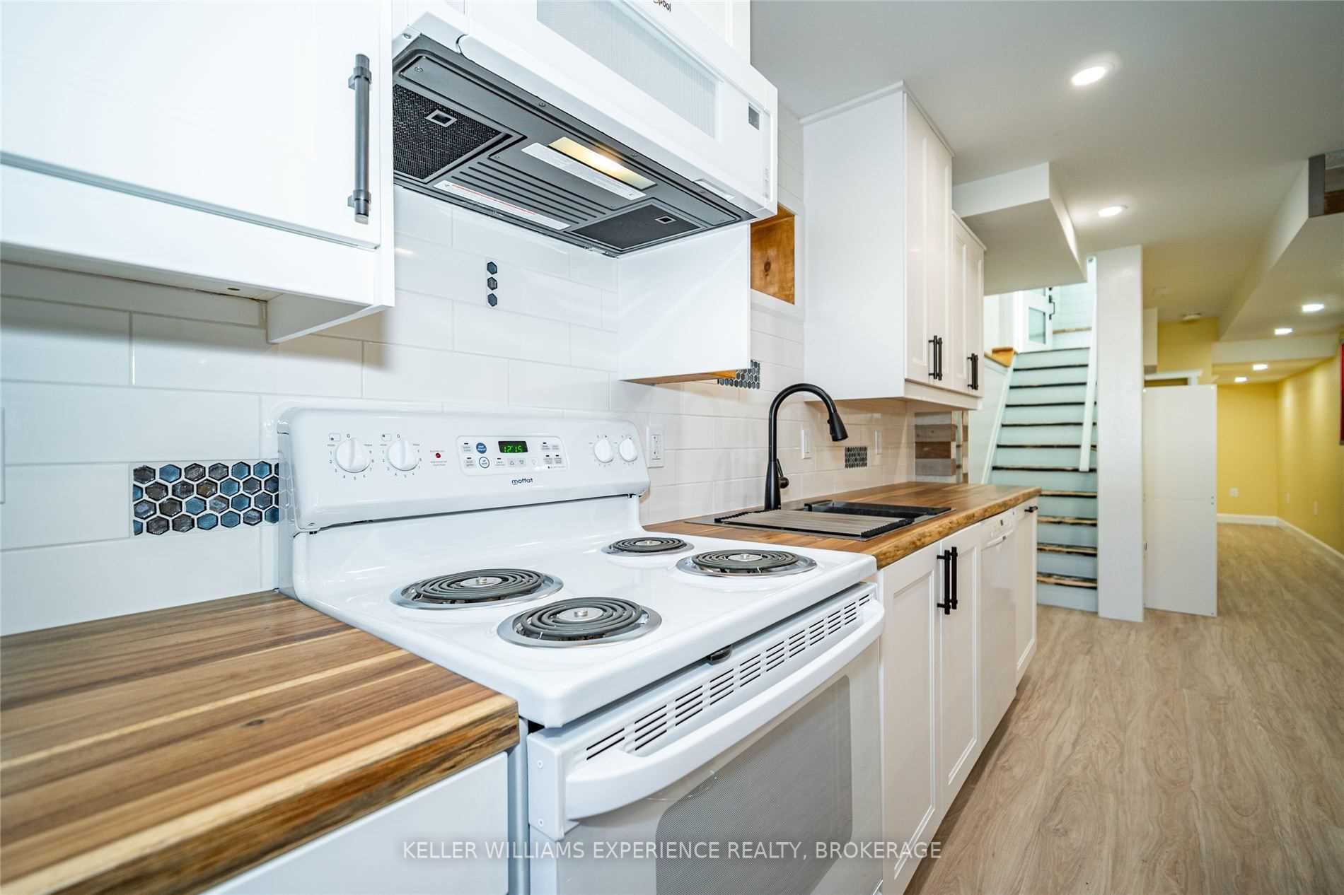 246E James St E, #Lower