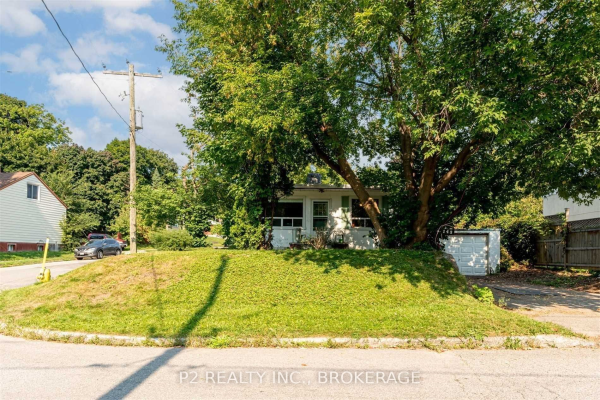 143 Berczy St, Barrie