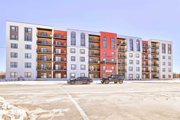 10 Culinary Lane, Barrie