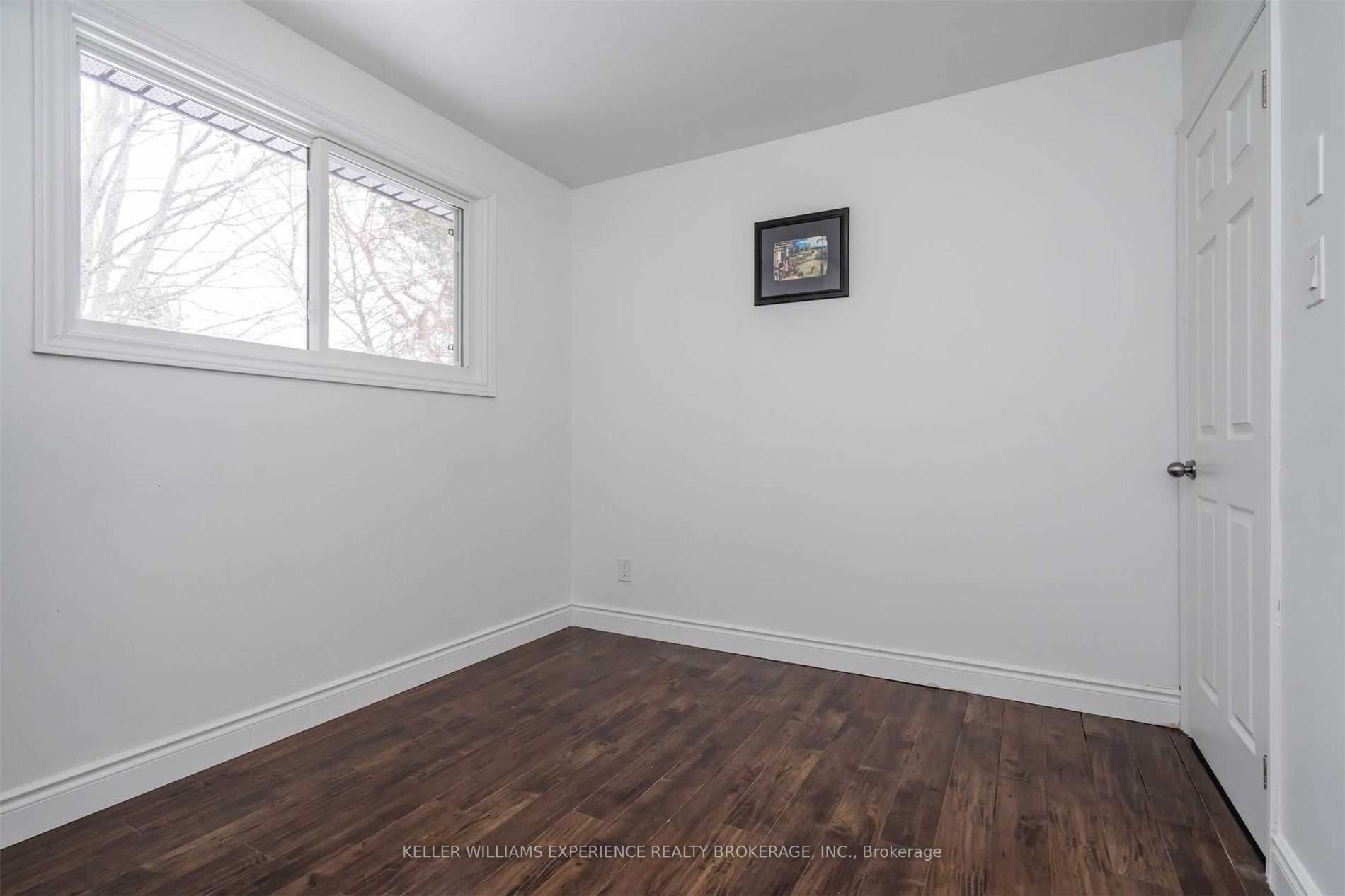 200 Ferndale Drive N