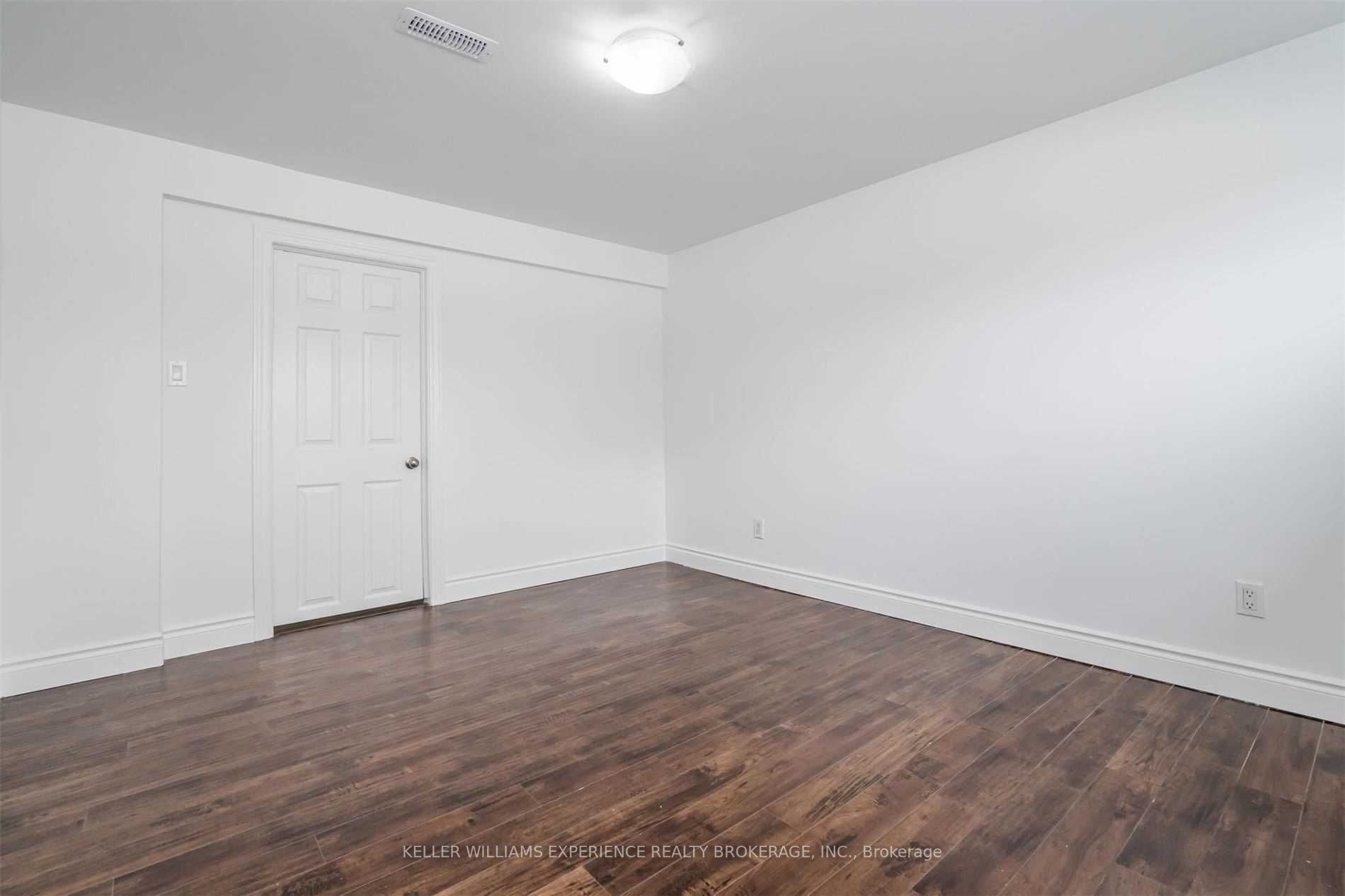 200 Ferndale Drive N