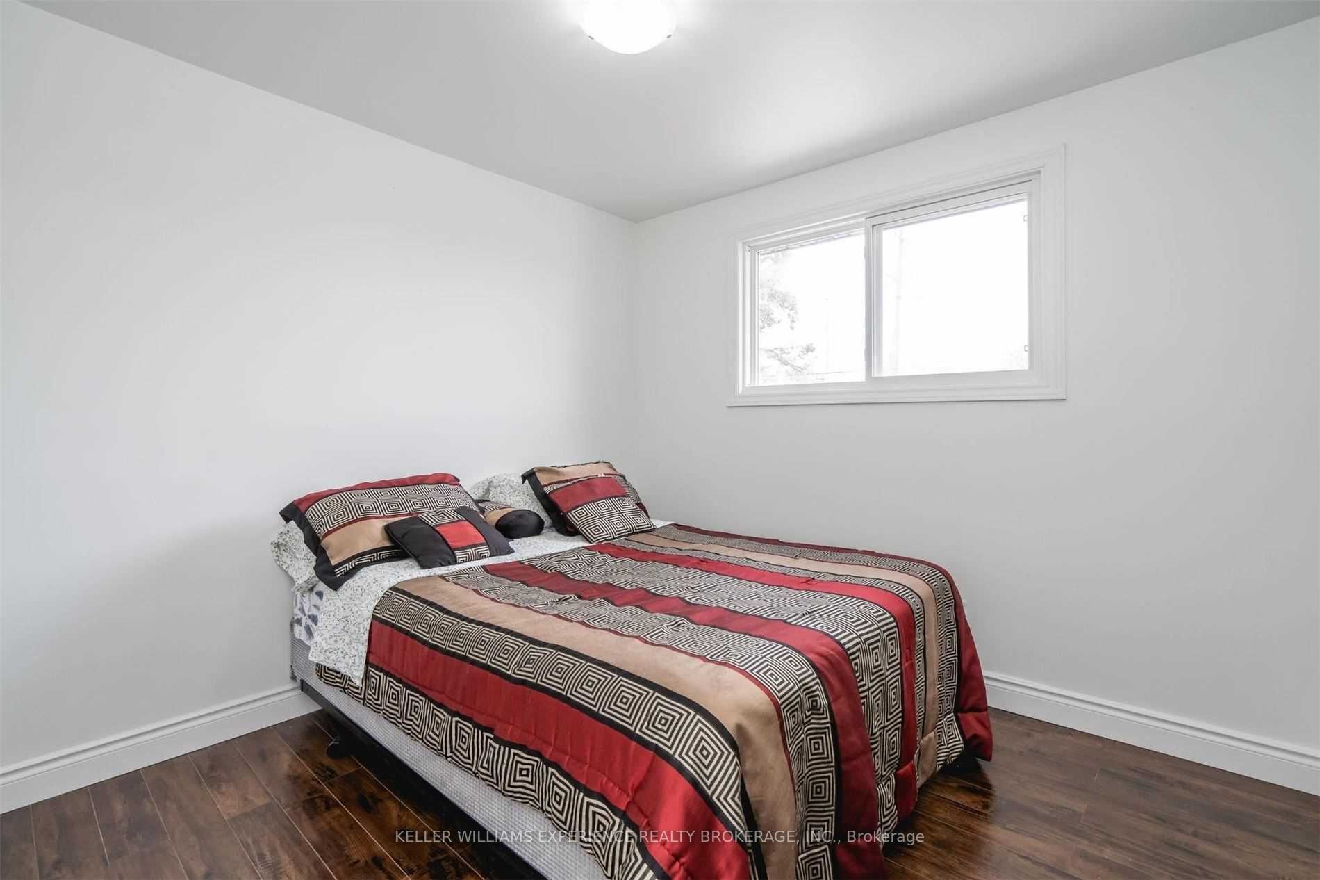 200 Ferndale Drive N