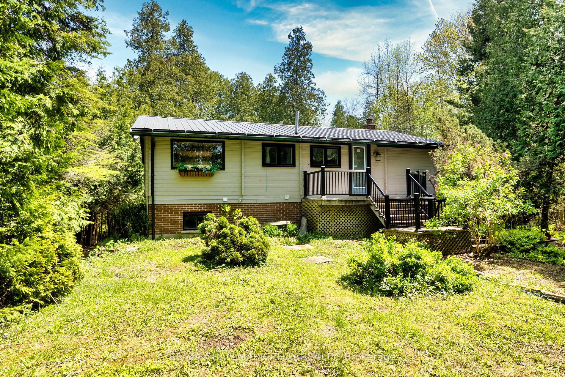 Listing S6051664 - Large Photo # 3