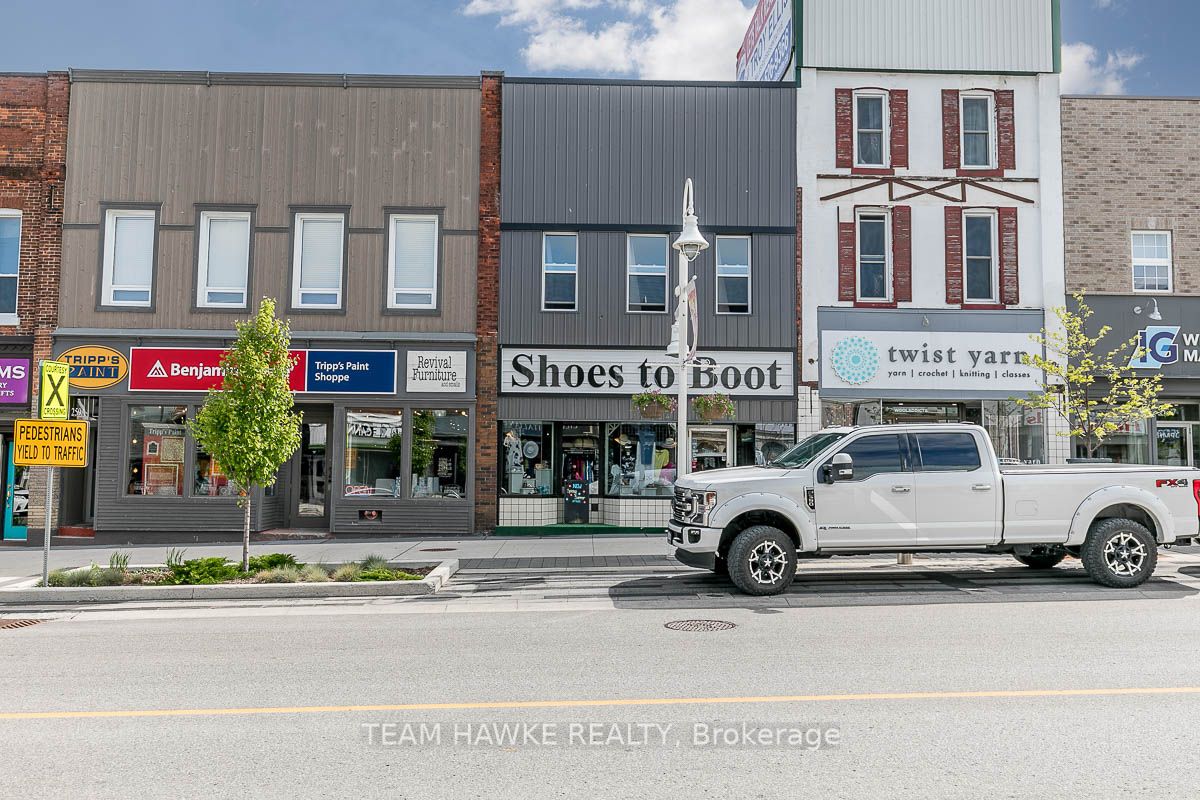 261 King St