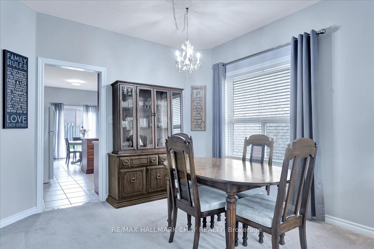 Listing S6052300 - Large Photo # 13