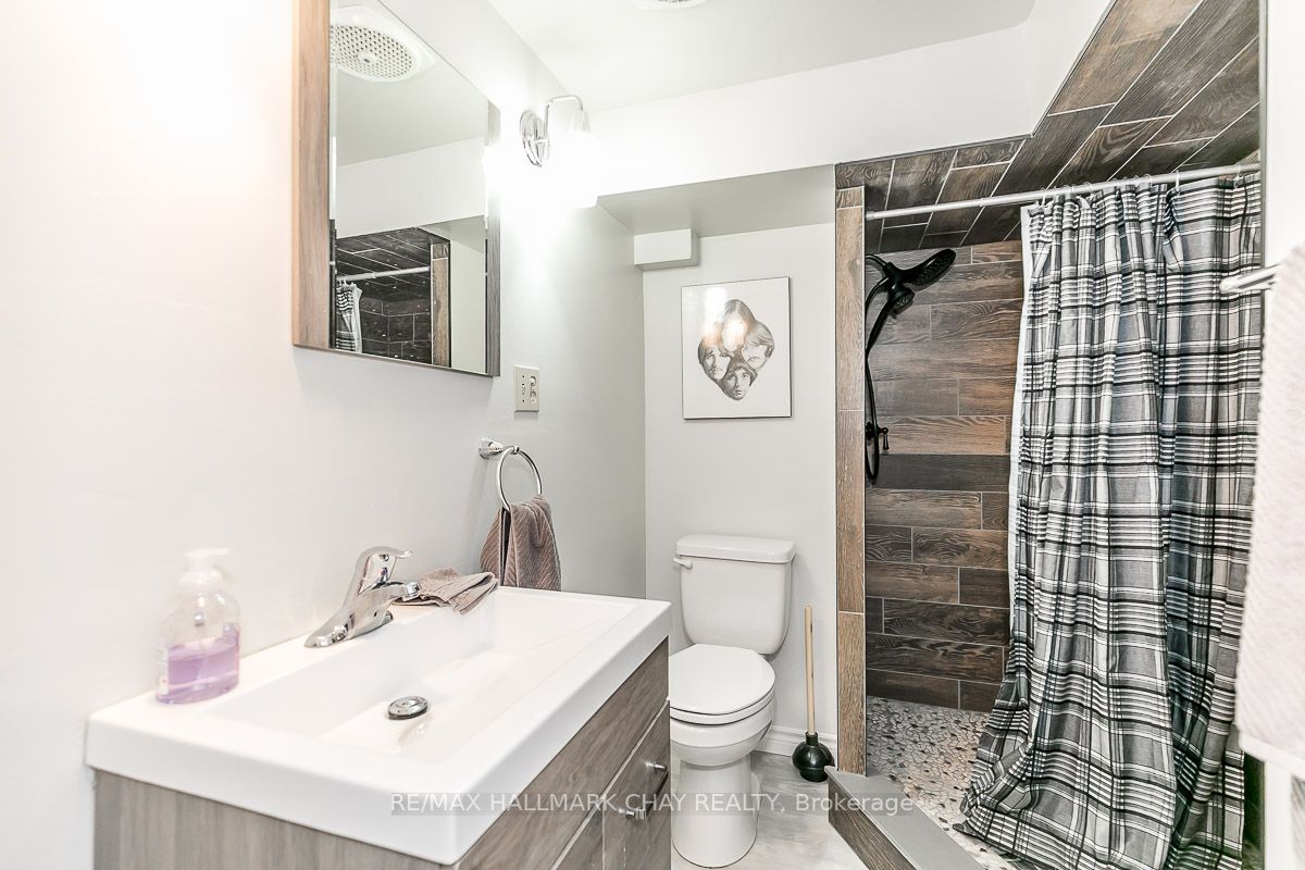 Listing S6053324 - Large Photo # 24