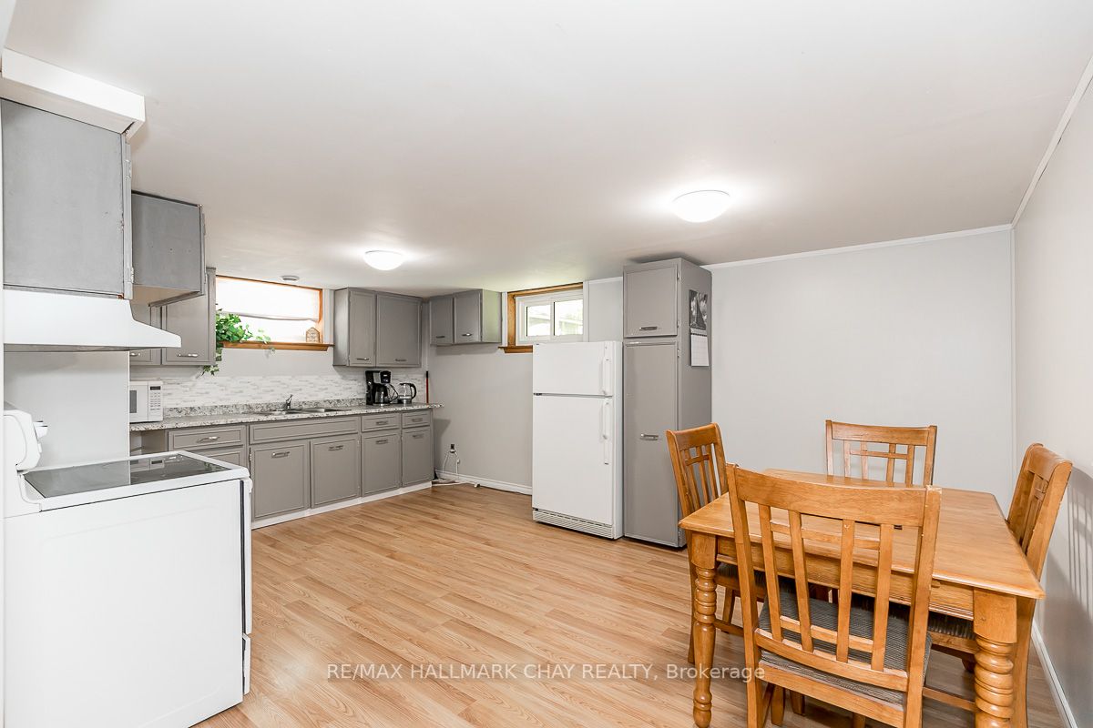 Listing S6053324 - Large Photo # 22