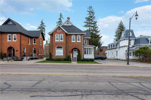 109 Toronto St, Barrie