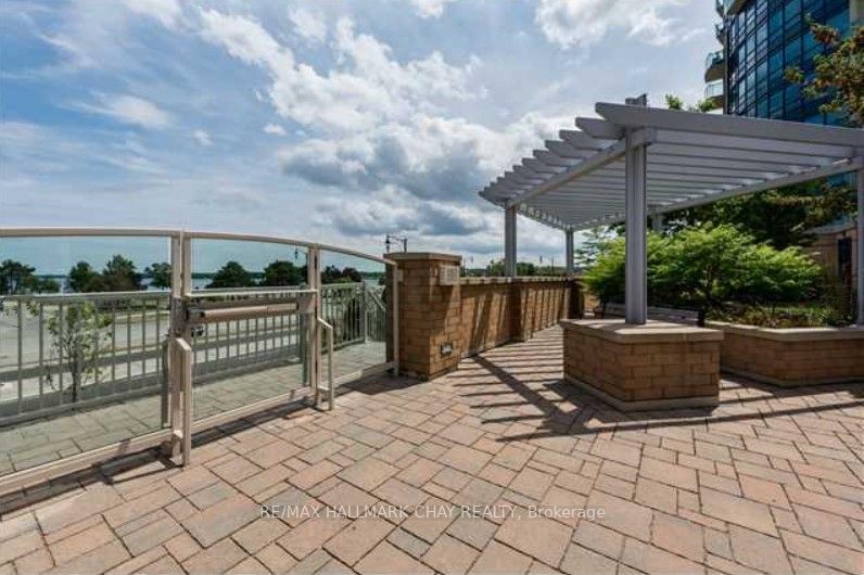 Listing S6053948 - Large Photo # 40