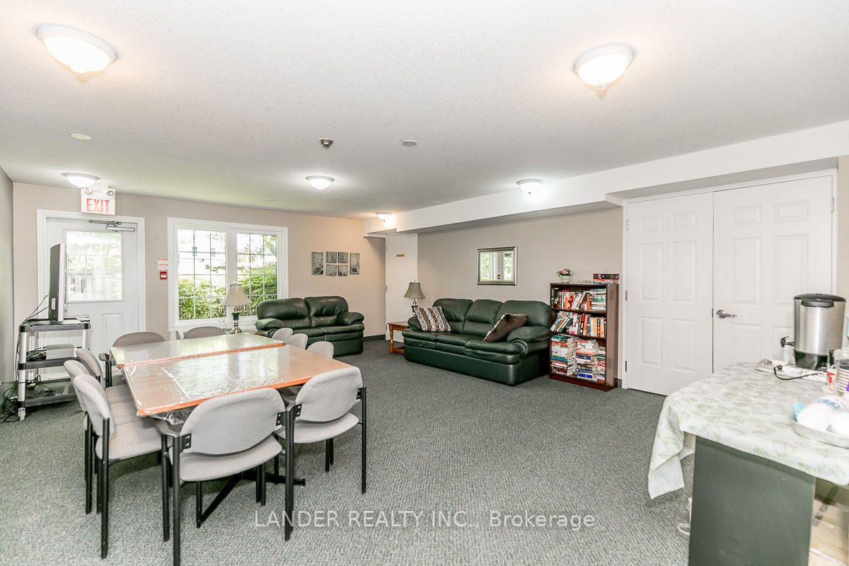 49 Jacobs Terrace, #303