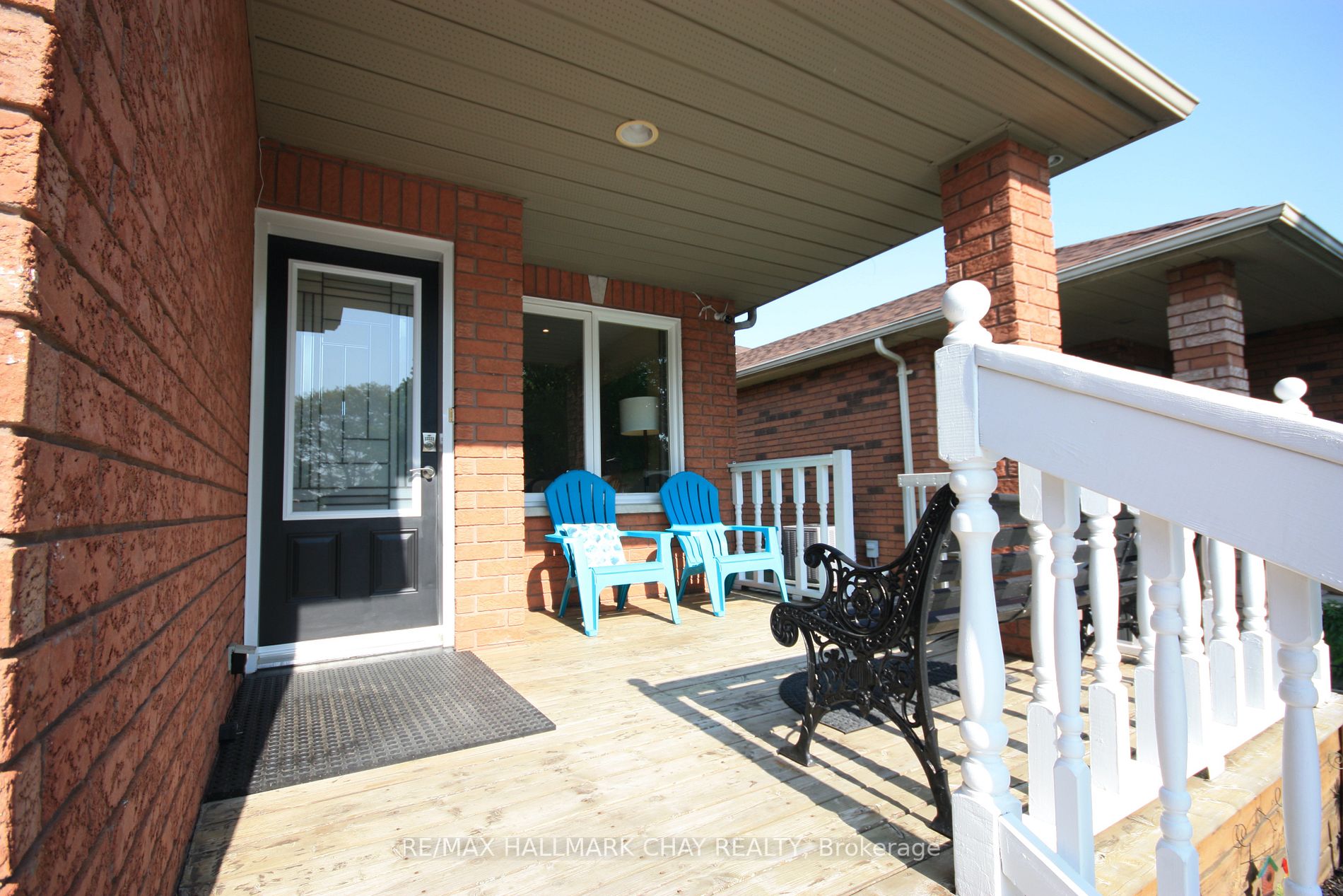 Listing S6054688 - Large Photo # 2