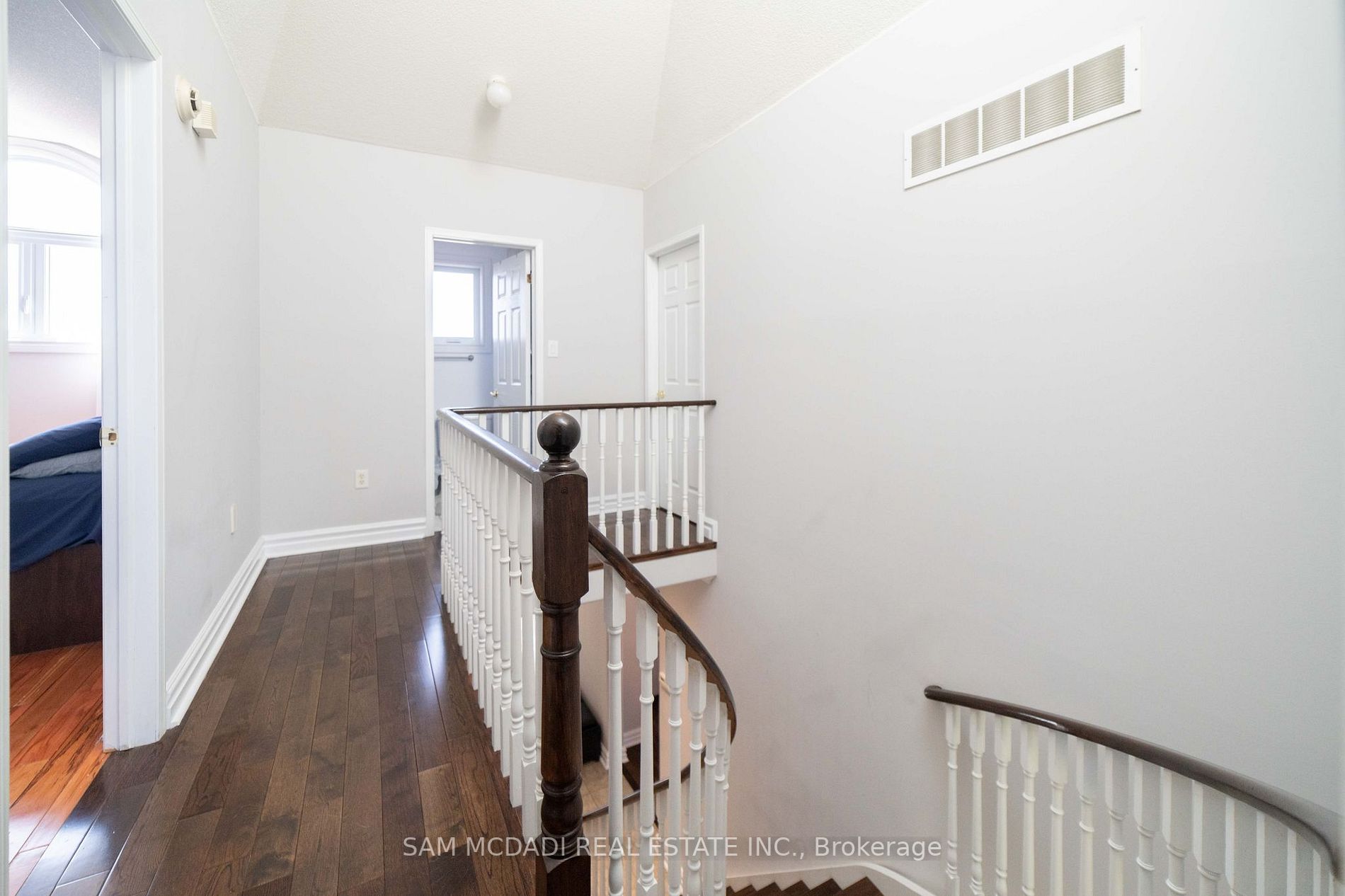 32 Irene Dr