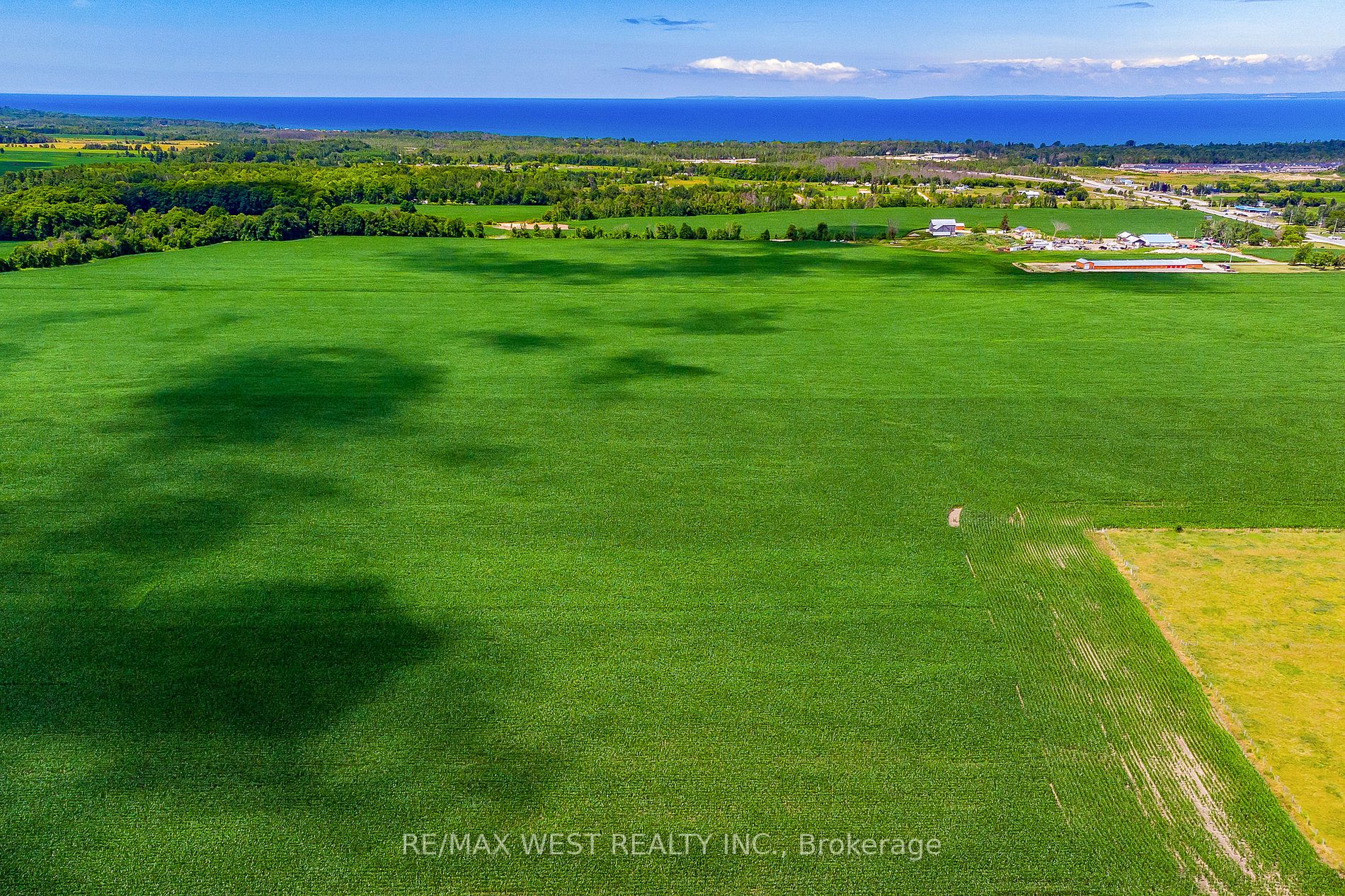 Listing S6062132 - Large Photo # 39