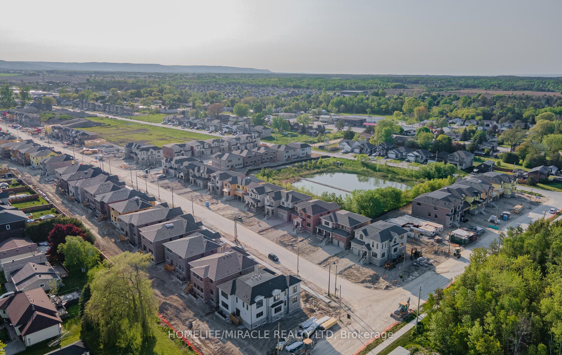 Listing S6062620 - Large Photo # 40