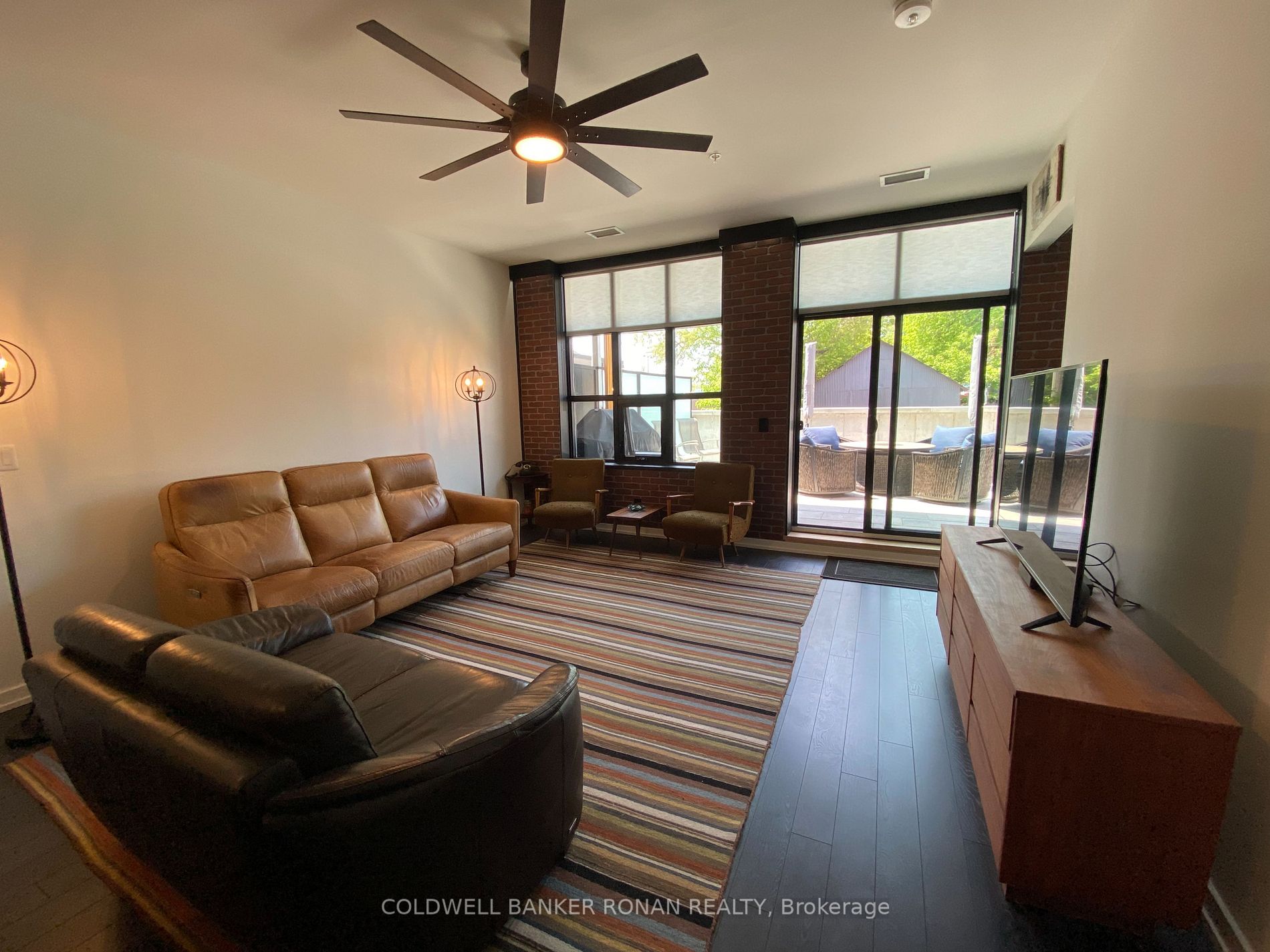 Listing S6062728 - Large Photo # 15