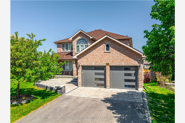 8 Berry Crt, Barrie