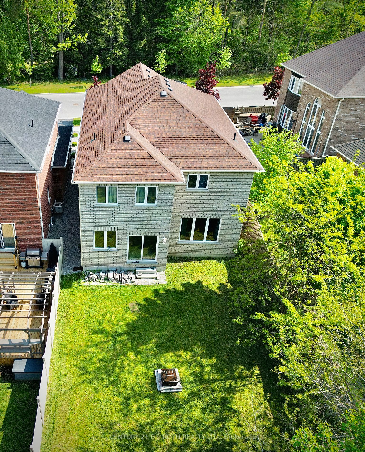 187 Bishop Dr