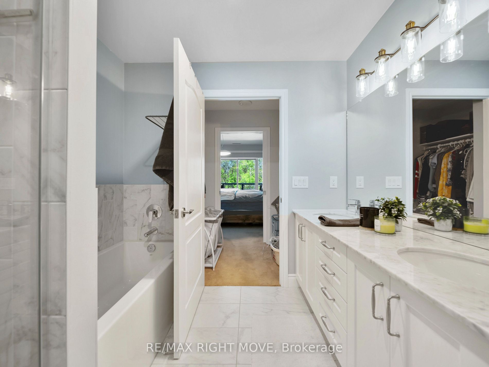 90 Orchard Point Rd, #402