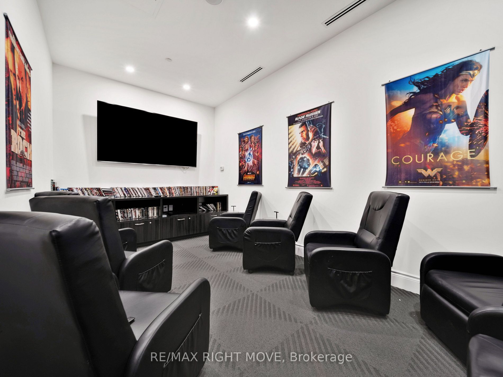 90 Orchard Point Rd, #402