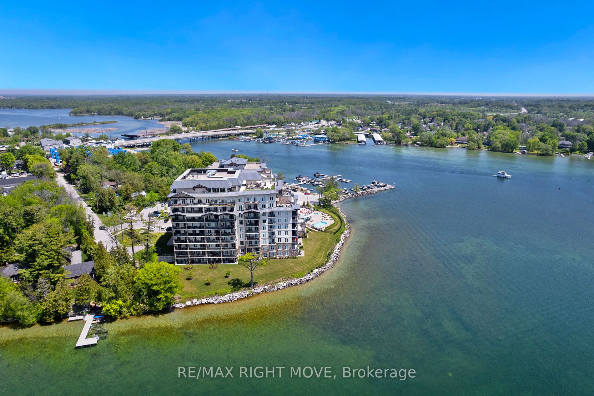 90 Orchard Point Rd, #402