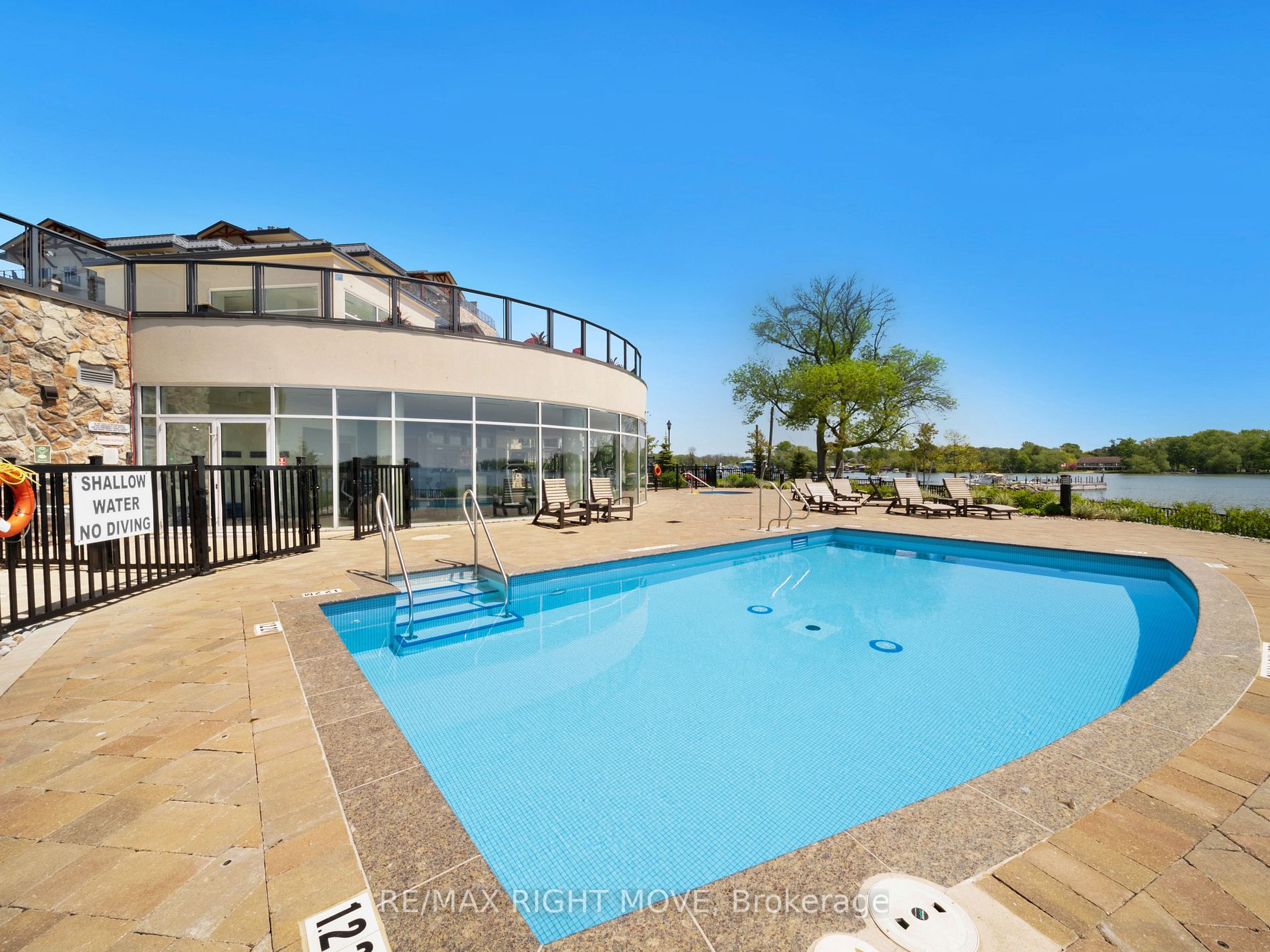 90 Orchard Point Rd, #402