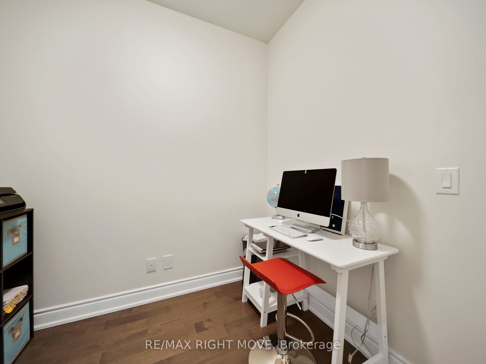 90 Orchard Point Rd, #402