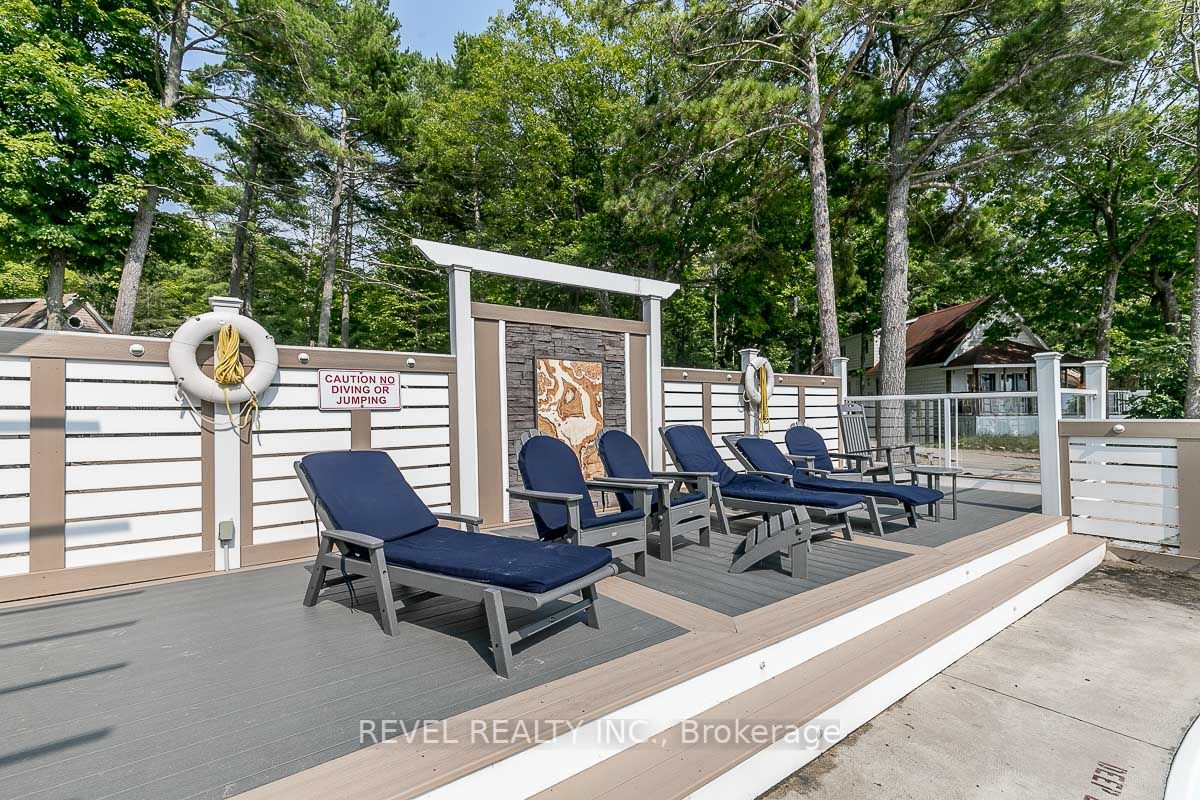 739 Concession 15 Rd W, #11A