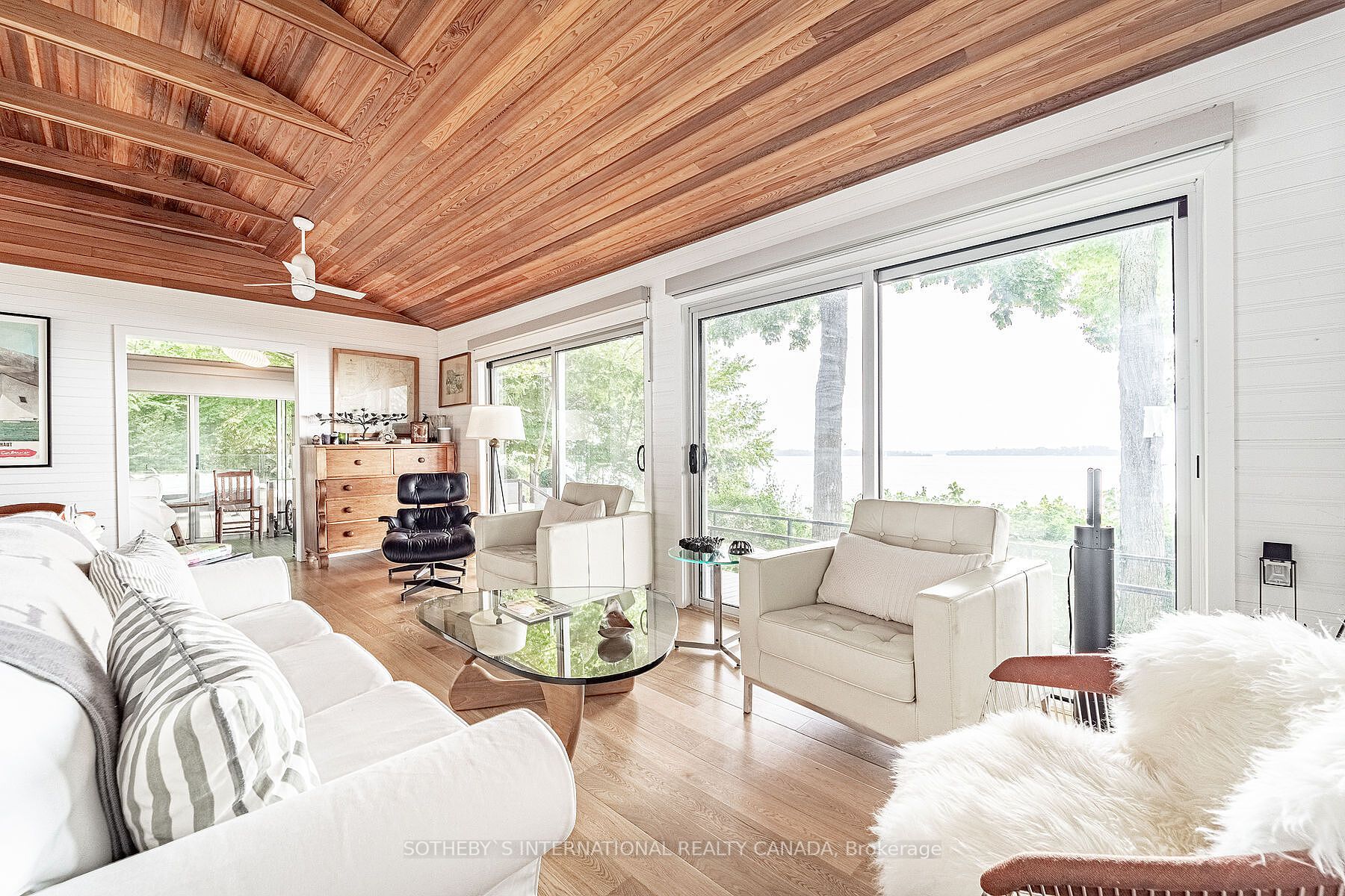 45 Ivy Lane