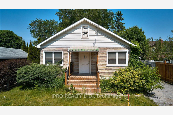 118 Henry St S, Barrie