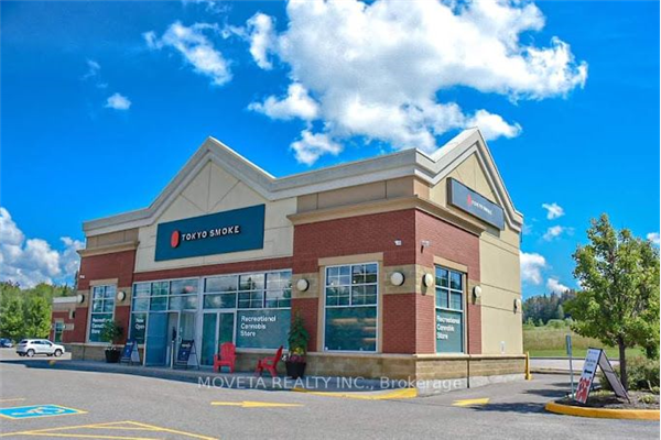 1004 Carson Rd Rd, Springwater