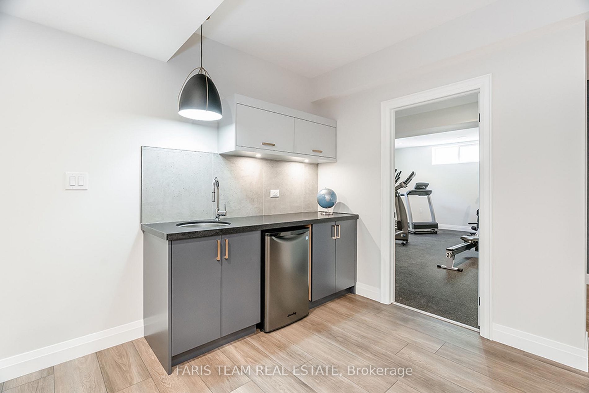 34 Marni Lane