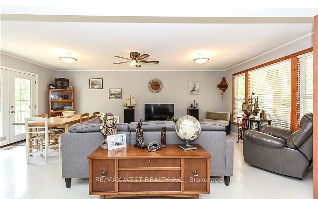 47 Staglir Drive